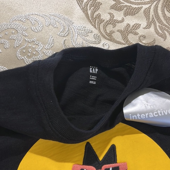 BNWT GAP INTERACTIVE HALLOWEEN BAT LONG SLEEVE T-SHIRT SIZE 3T - Picture 3 of 6